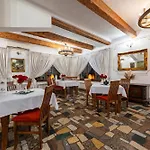Dworek Kurowski Agroturismo