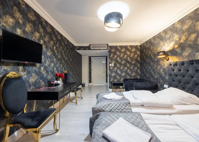 Lantgård Dworek Kurowski *