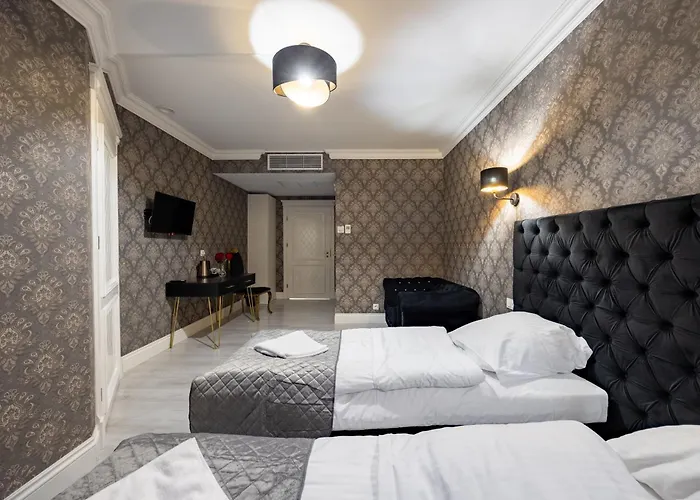 Lantgård Dworek Kurowski *