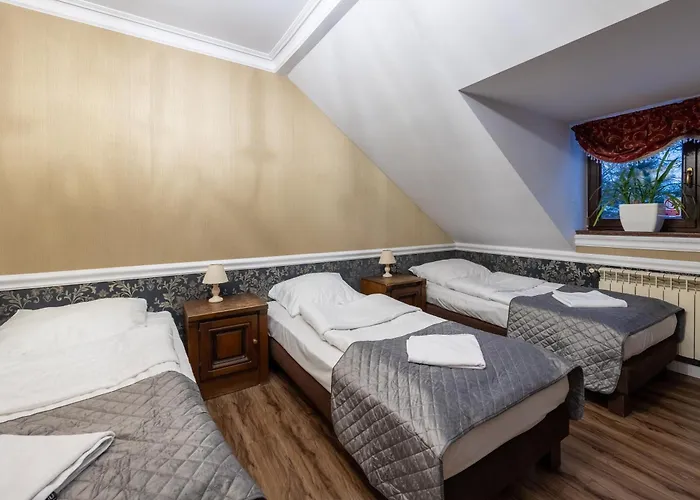 Dworek Kurowski Lantgård *